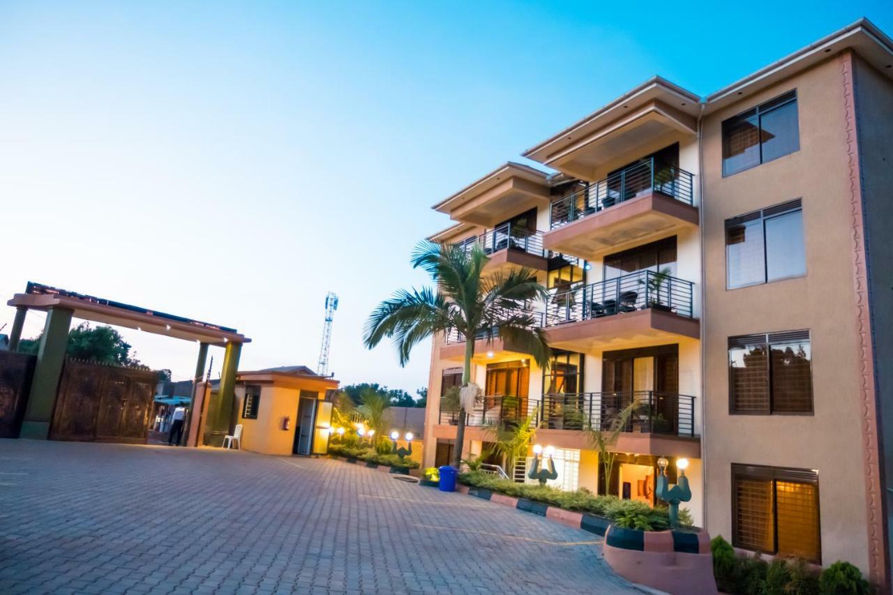 Kampala Suburbs Apartment Exterior photo